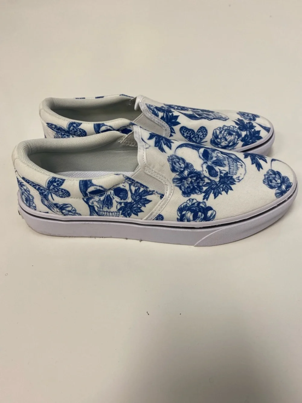 White Slip-On Women’s Sneakers with Blue Skull & Floral Print - Picture 3 of 5
